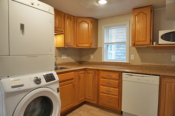 23 Lambert St unit 1, Cambridge, MA 02141 - photo 3
