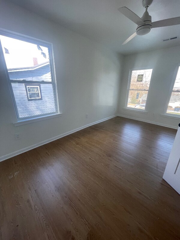 216 E 16th St, Columbia, TN 38401 - photo 3