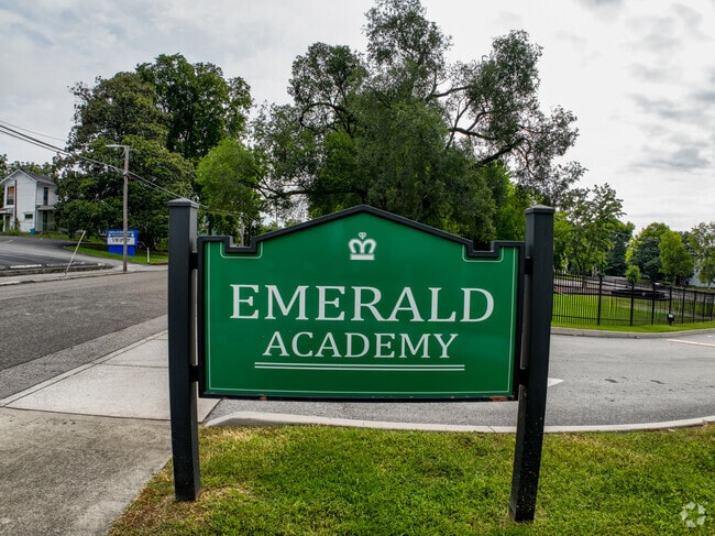 Welcome to Emerald Academy in Knoxville, TN.