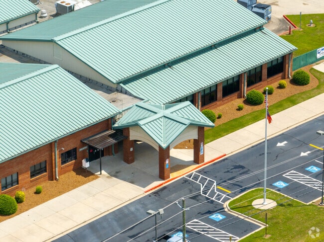 Otwell Middle School gets a 5 from GreatSchools Rating.