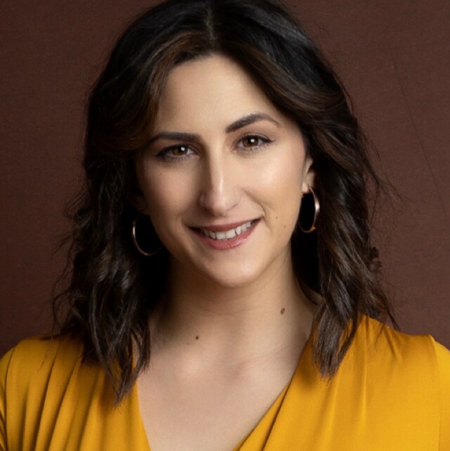 Nikki Campbell