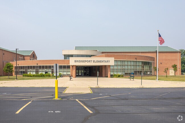 Bridgeport Elementary School is a public elementary school located in Hamilton.