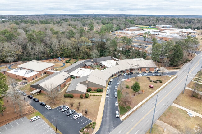 Dean Road Elementary School teaches kids to do their best.