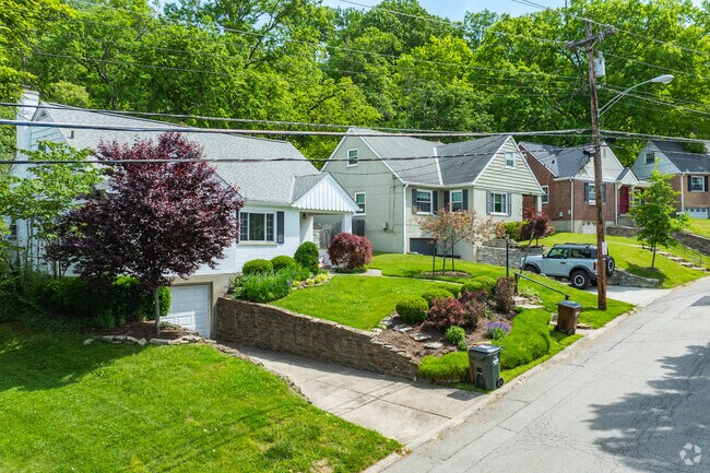 Most homes in Madison Place were constructed throughout the 1920s and ‘30s.