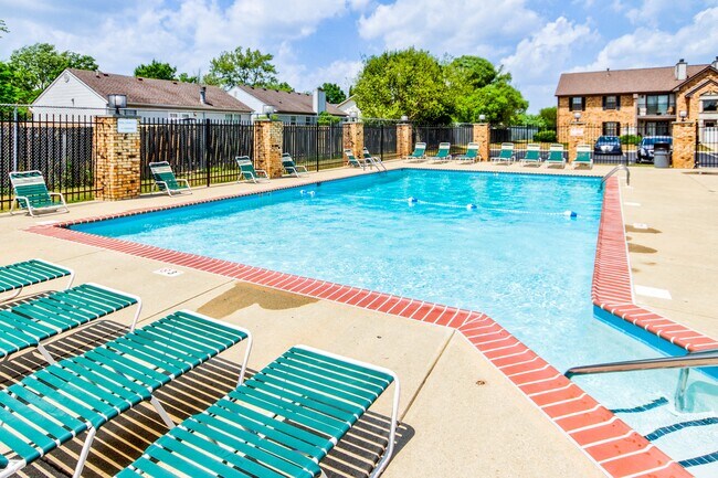 Cedar Ridge, Indianapolis, IN 46235 - photo 6