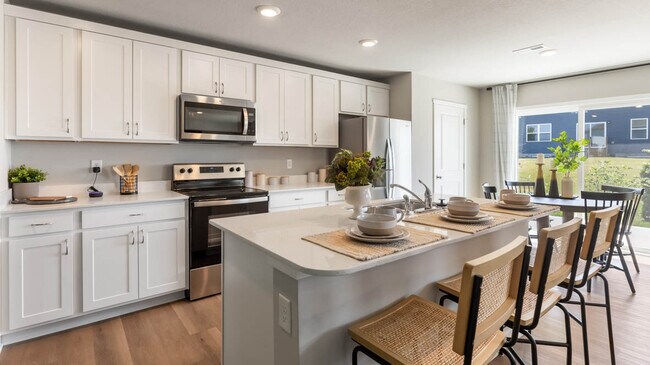 2522 SE Morningdew Dr, West Des Moines, IA 50265 - photo 5