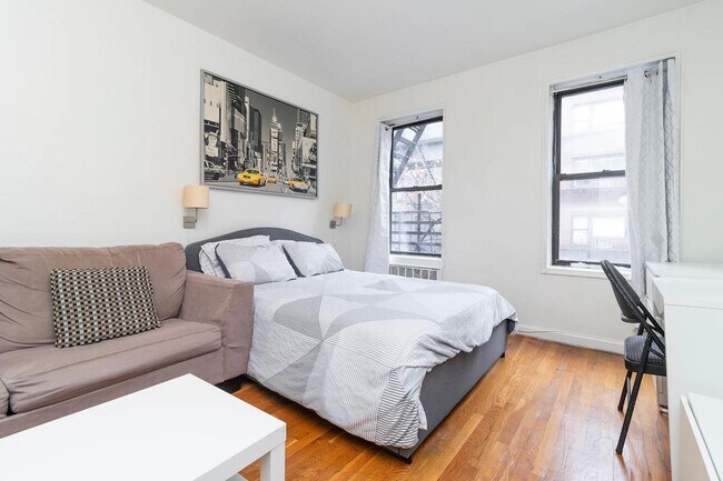1566 2nd Ave unit ID1032070P, New York, NY 10028 - photo 7