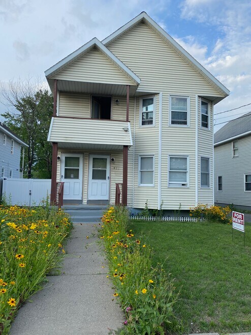 821 Hamilton St unit Upper, Schenectady, NY 12307 - photo 1