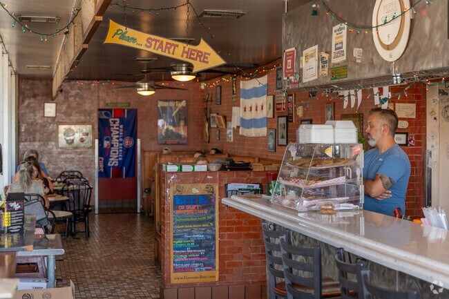 Rocco's Little Chicago near Poets Square is beloved for deep dish pizza and wings.