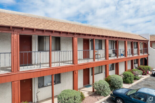 Amphi residents can choose a variety of apartment styles depending on income.