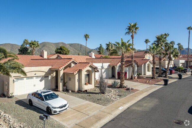 Neighborhood homes in Ancala with mountain views.