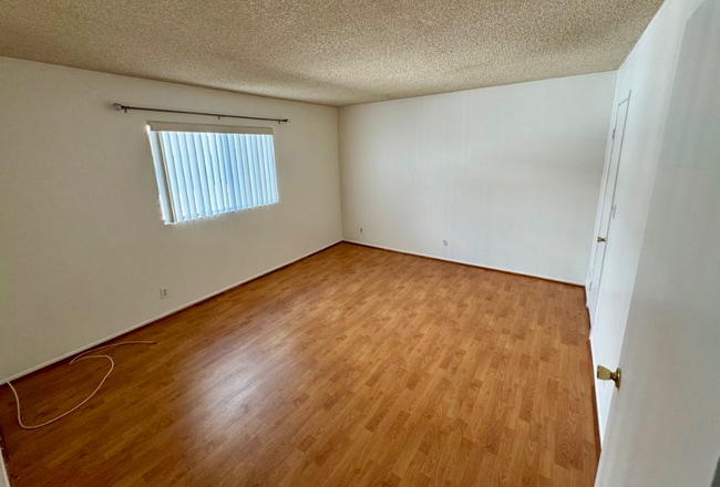 1248 Mariposa St unit 201, Glendale, CA 91205 - photo 5