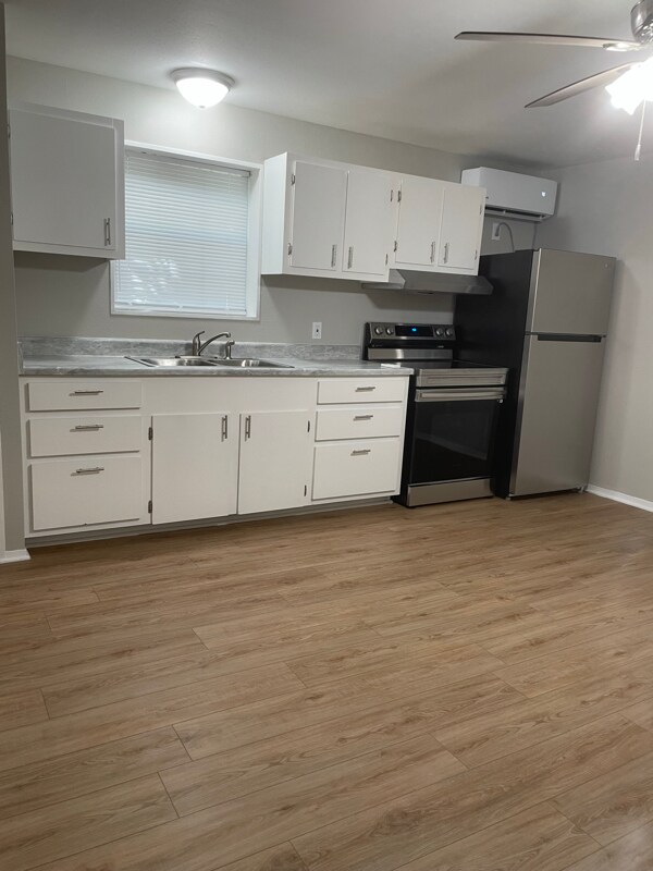 1210 Fm 667 unit E, Purdon, TX 76679 - photo 4