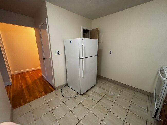71 Gardner St unit 90-35, Allston, MA 02134 - photo 4