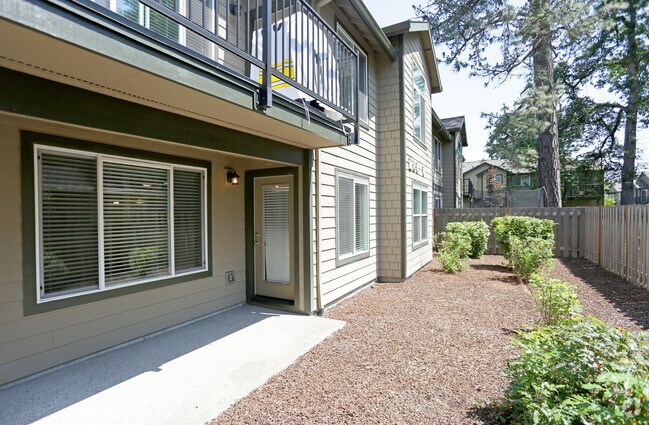 The Reserve at Ashbrook, Tigard, OR 97223 - photo 2