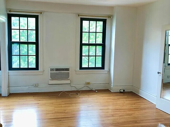 1101 L St NW unit 405, Washington, DC 20005 - photo 5