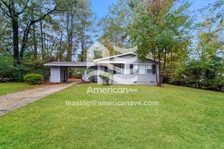 573 N Park Ln, Jackson, MS 39206