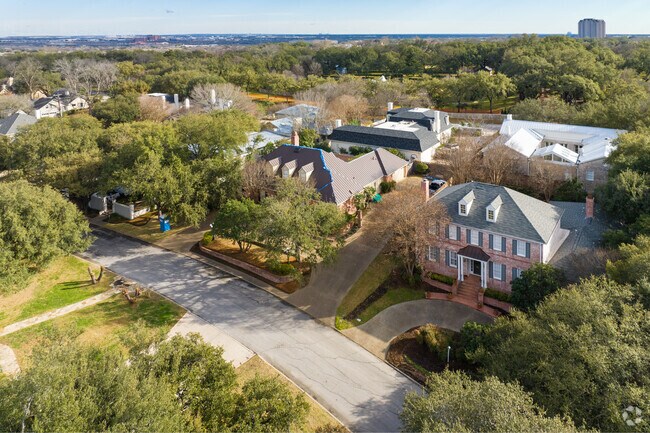 Terrell Hills sits northeast of San Antonio and provides some of the best housing in the city.