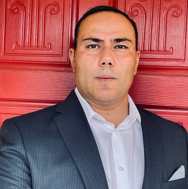 Agent Photo