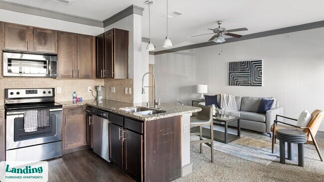 4689 Mustang Pkwy unit 2211, Carrollton, TX 75010 - photo 5