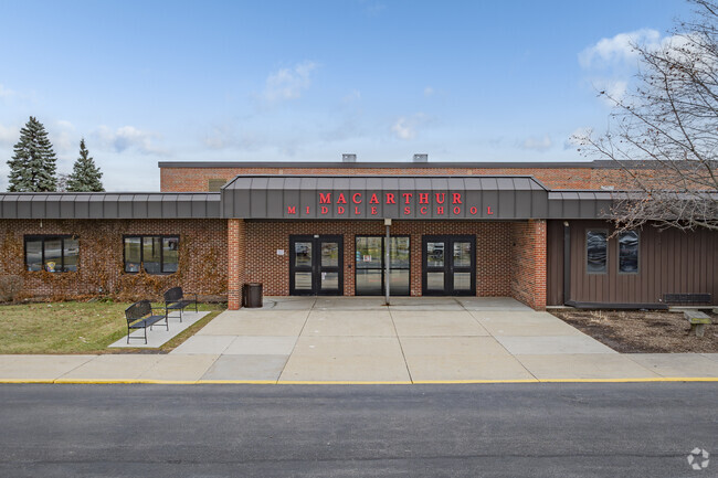Macarthur Middle School