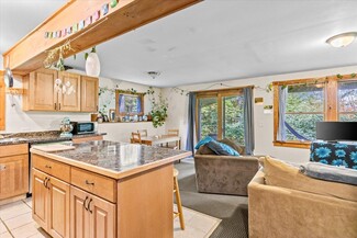 612 Sylvan Park Rd Unit 612A, Stowe, VT 05672