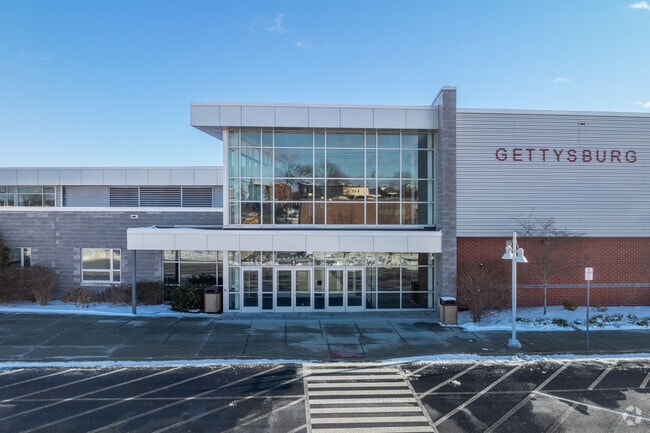 Gettysburg Area Middle School has a student-teacher ratio of 13 to 1.