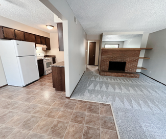 1822 Knox St Unit 1822 Knox St. Apt. 9, Lincoln, NE 68521