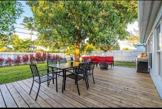 4721 W Park Rd, Hollywood, FL 33021
