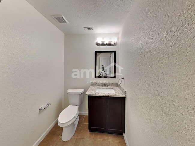 2417 York Bend, San Antonio, TX 78245 - photo 6