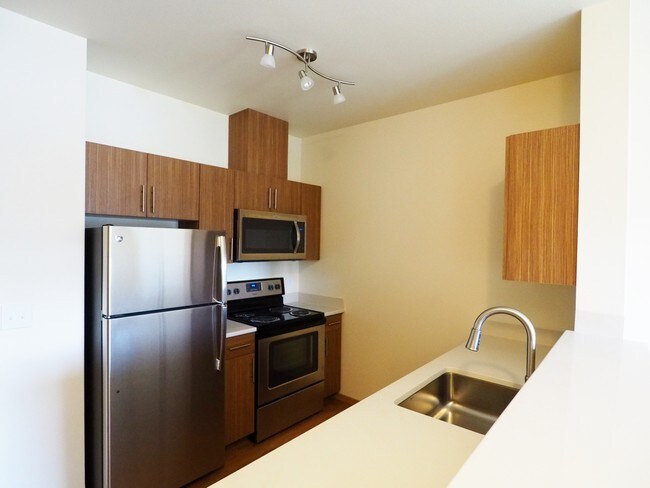 Estates at Hillside Gardens Affordable Senior Community, Auburn, WA 98002 - photo 4