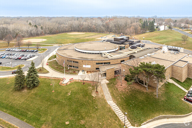 Valentine Hills Elementary School serves students in grades1-5.