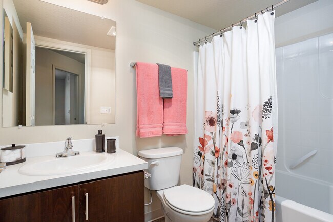 Edgewater Apartments, King City, OR 97224 - photo 5