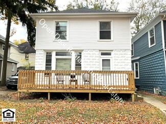 1111 Maple Ave Unit 1111 1/2 Maple Ave, Fort Wayne, IN 46807