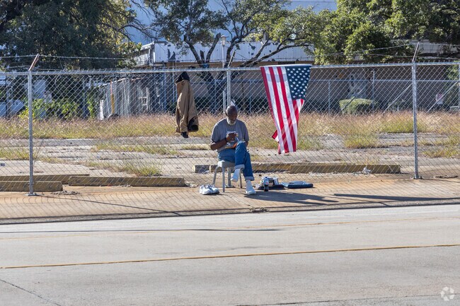 Of the over 220,000 veterans living in Louisiana, the largest share served in the Vietnam era.