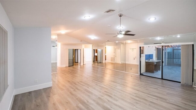 9069 SW 22nd St, Boca Raton, FL 33428 - photo 2