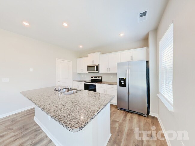 134 Rivercamp St, Clayton, NC 27527 - photo 6