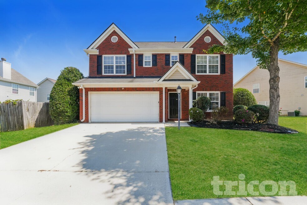 2726 Storybook Ct, Grayson, GA 30017 - photo 1