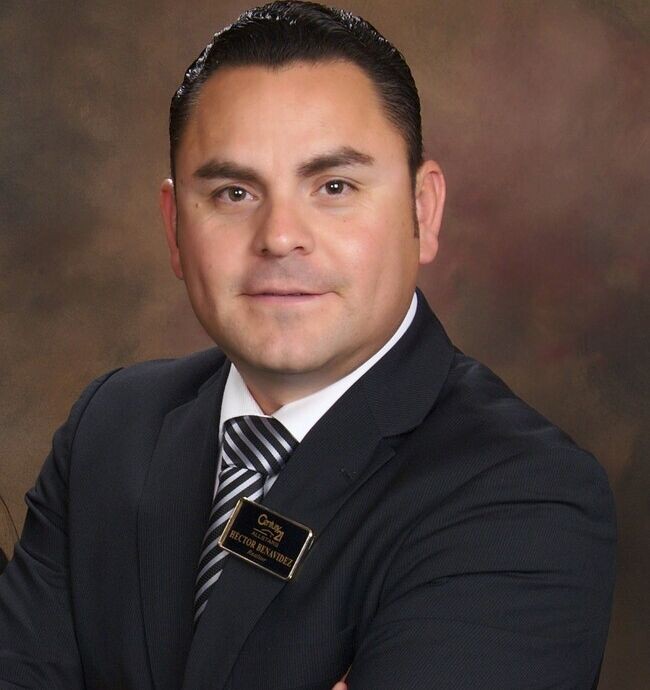 Agent Photo