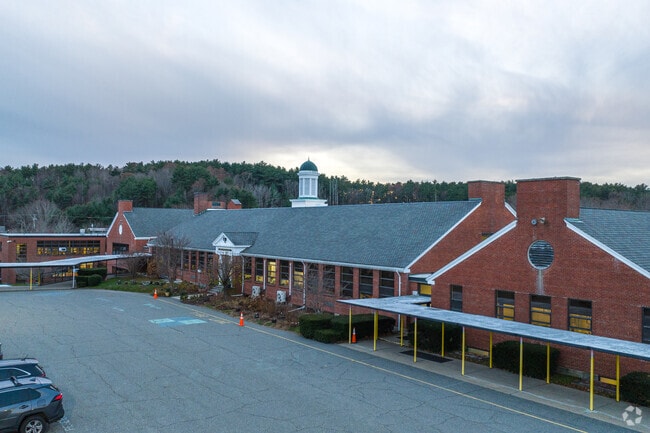 South River Elementary School in Marshfield received an A- in the academic category from Niche.