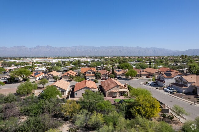 Harrison East South offers quiet desert living close to city amenities.