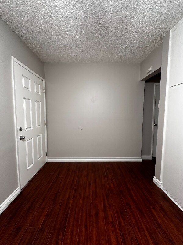409 N Los Robles Ave unit 4, Pasadena, CA 91101 - photo 5