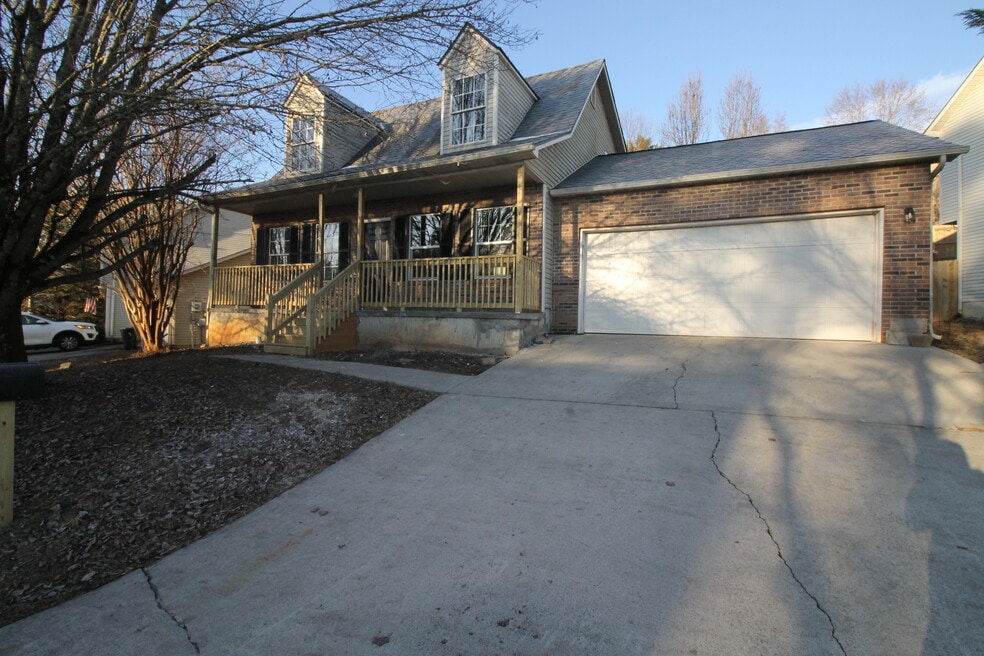 729 Colony Village Way, Knoxville, TN 37923 - photo 1