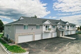 1150 S Wells St, Lake Geneva, WI 53147