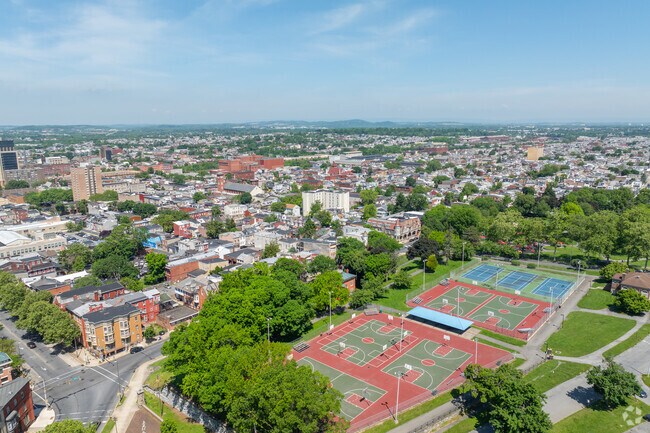 City Park sits at the edge of Penn's Common, with an extensive mix of amenities.