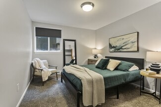 510 College Ave, Grand Rapids, MI 49503