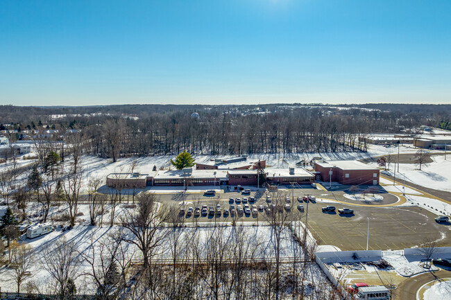 Linden Elementary School is part of Linden's public school system.