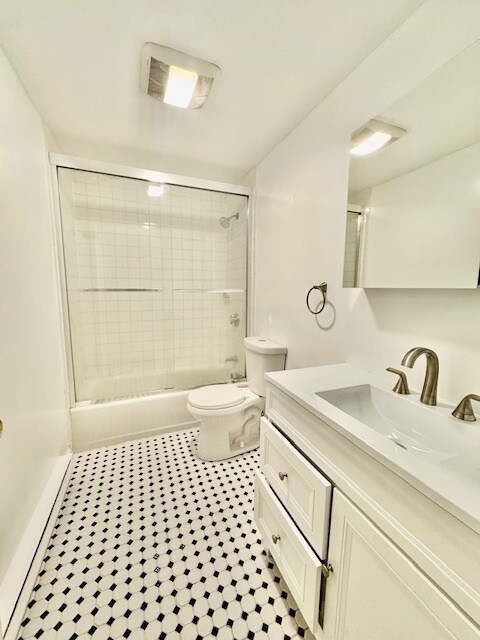 1740 Washington St unit 3, Boston, MA 02118 - photo 3