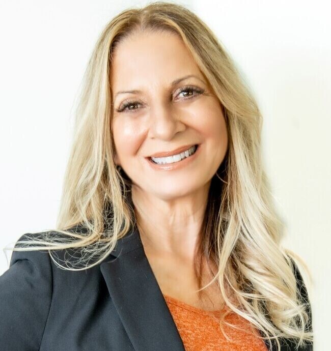 Caren Dana