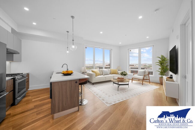 218 Old Colony Ave unit 401, Boston, MA 02127 - photo 2